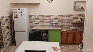 bakı gunluk evler: Binəqədi rayonu,6-cı mkr,5 mərtəbəli binanın,1-ci mərtəbəsində, 2 — 10