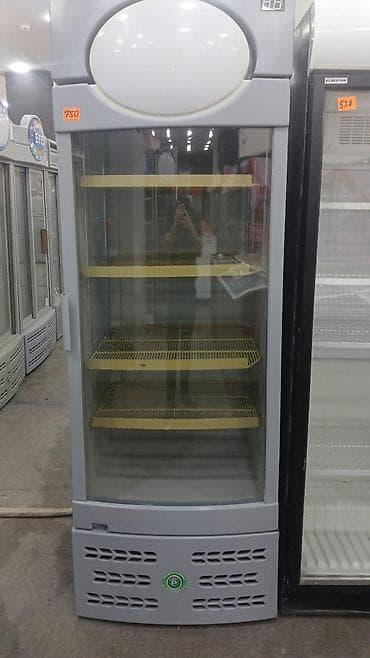 eynək vitrin: Vitrin soyuducu – şüşə qapılı, ticarət obyektləri üçün - Ön şüşəli — 1