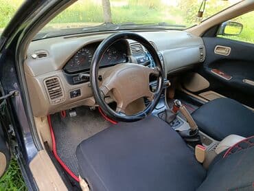 qadınlar ucun maşınlar: Nissan Maxima: 3 l | 1998 il Sedan — 1