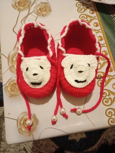 детские вещи на 9 лет: Uşaq corabı satılır istəyən Whatsappa yazib sifariş vere bilər Rəng və — 2