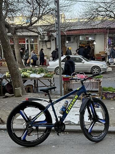 velosiped şəkli: Velosiped – CROSS marka, dağ/şəhər tipli Xüsusiyyətlər: - Geniş — 4