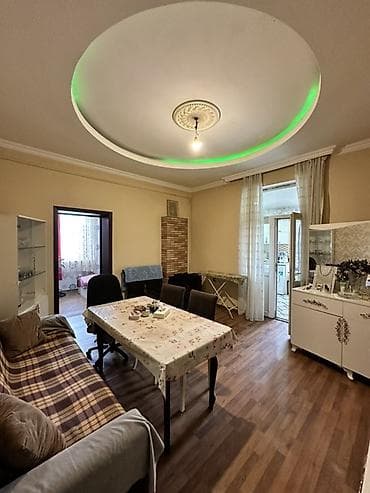 tecili satilan obyektler: 3 otaqlı mənzil – geniş zal və rahat yataq otaqları akademiyanın tam — 2