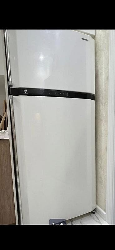 separator nədir: 2 qapılı Sharp Soyuducu Satılır, rəng - Boz — 1