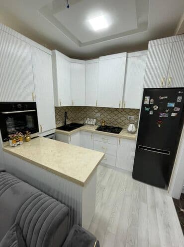 masazir yeni tikili: 3 otaqlı, Yeni tikili, m. Nəriman Nərimanov, 73 kv. m — 2