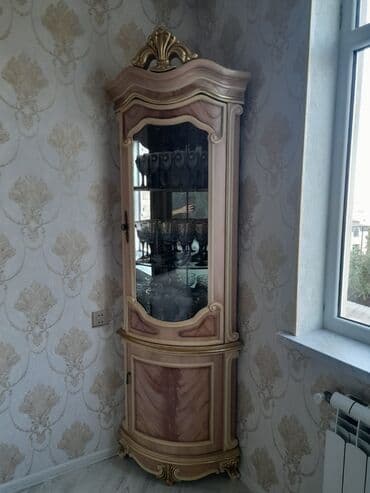 угловой шифоньер в спальню: İşlənmiş, Açılan, 1 qapı Künc dolab, Qorka, Malayziya — 1