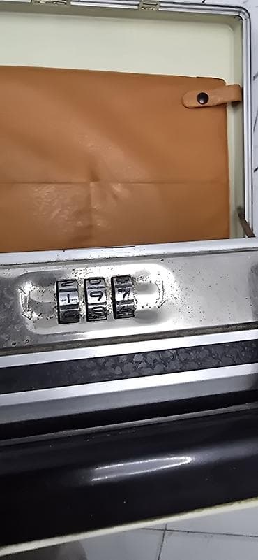 Наручные часы: Б/у — 2