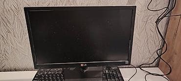 LG LED monitor satılır (19 ekran) Heç bir problemi yoxdur. Çıxışı