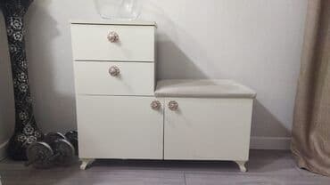 3d divar kagizlari qiymeti: Dəhliz dolabı — 1