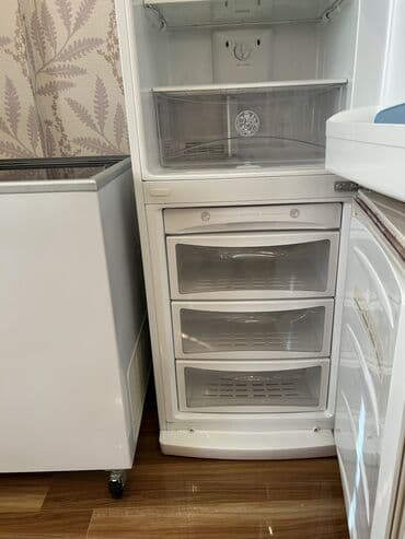 lg gr f832hlhu: İşlənmiş 2 qapılı LG Soyuducu Satılır, rəng - Ağ — 2