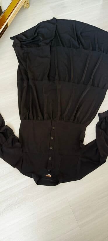 elbiseler: Bir dəfə geyinilib heç bir problemi yoxdur, çox rahat materialı var — 2