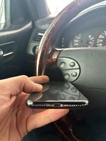 samsung iphone 7 plus: IPhone X — 2