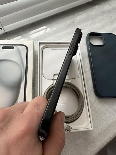 ayfon 22: IPhone 15, 128 ГБ, Черный, Отпечаток пальца, Беспроводная зарядка, Face ID — 3