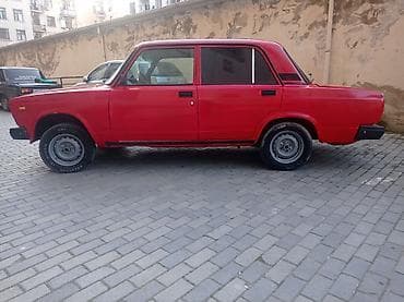 VAZ (LADA) 2107: 0.7 l | 1984 il Sedan
