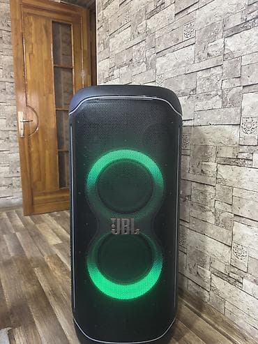 oneplus buds 3: JBL PartyBox portativ səs sistemi - Güclü stereo səs və dərin bas — 1
