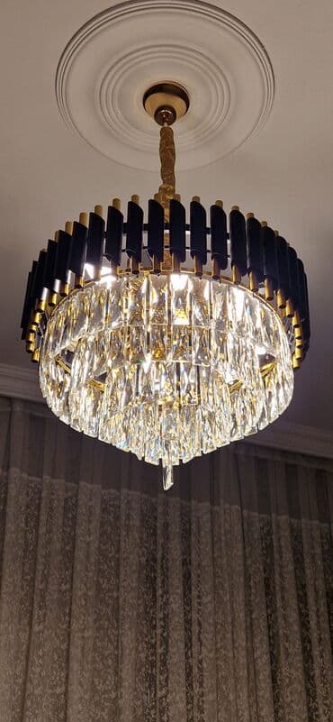 Quruducular: Çılçıraq, 10 və daha çox lampa, Xrustal — 1