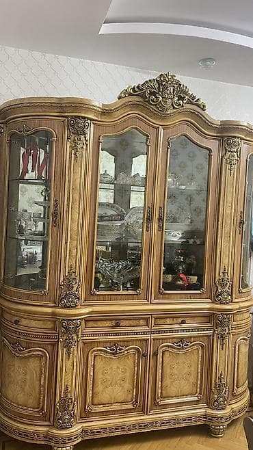 qedimi kamod: Komod — 3