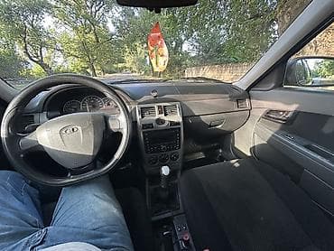 maşın lapeti: VAZ (LADA) Priora: 1.6 l | 2013 il 244000 km Hetçbek — 5