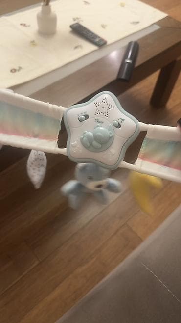 Beşik və uşaq arabası üçün musiqili asma oyunçaq/aktivlik qövsü - — 2