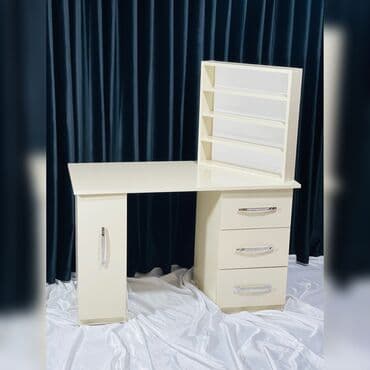 duvar saatlari: Yeni, Manikür üçün masa, Güzgüsüz — 2