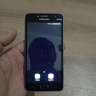 ikinci əl ucuz telefonlar: Samsung 8 GB, rəng - Qara, İki sim kartlı — 1