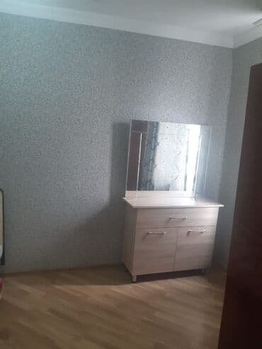 kiraye stul: Şəhərin mərkəzi sahil metrosuna tam yaxın tam təmirli mənzil kirayə — 3