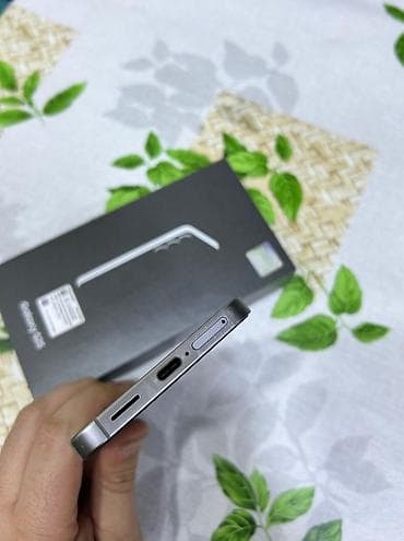 samsung tab: Samsung Galaxy S25, 256 GB, rəng - Gümüşü, Barmaq izi — 4