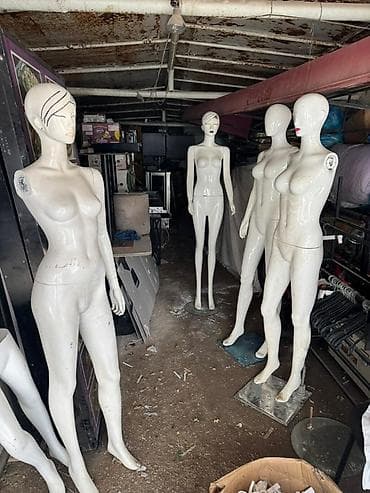 balvanka satışı: Paltar Mağazası avadanlıqları Manikenler 4 ededi-200 azn tek tek — 6