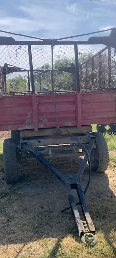 Traktor qoşqusu yaxsı vezyetdedi senetsizdi
