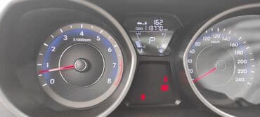 елантра: Hyundai Elantra: 1.8 l | 2013 il Sedan — 11