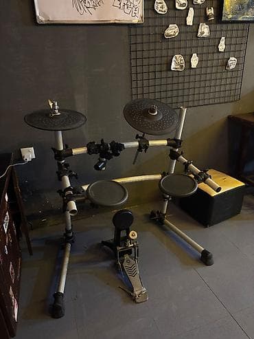 Yamaha Elektron baraban dəsti Beyni yoxdur, almaq isteyene endirim — 1