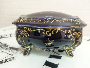 mucru azerbaycan dili: Mücrü — 1