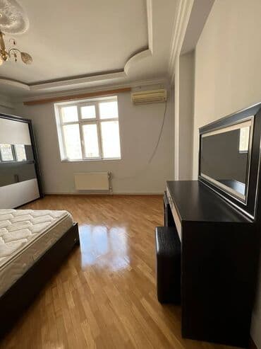 7 mikrorayon: Binəqədi rayonu vorovskidə Daxixili qosumkara yaxin 10 mertebeli — 14