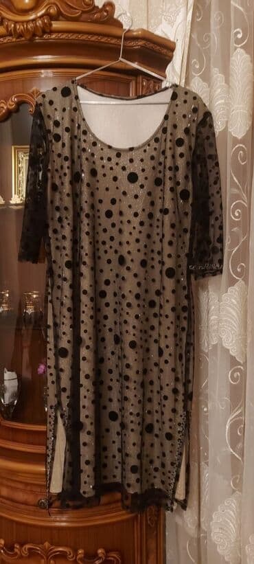 Ziyafət donları: Qadın geyimi – şıq paltar - Model: rahat kəsimli, dizdən uzun, yumru — 2