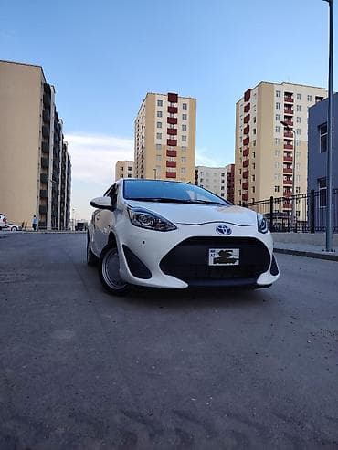 paneler: Toyota Aqua: 1.5 l | Hetçbek — 7