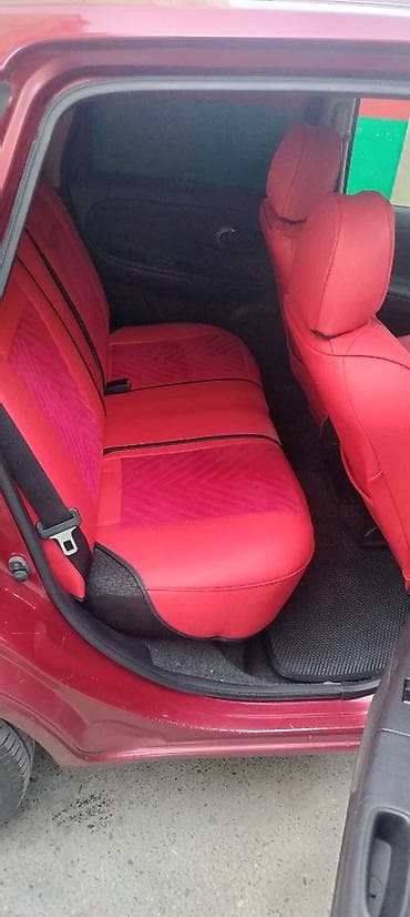 qaz otuz bir: Nissan Note: 1.5 l | 2012 il Hetçbek — 5