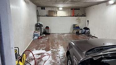 avtoqaldırıcı: Avtoyuma və detailing xidməti. Unvan Inqilabda,yola 20metr mesafede — 4