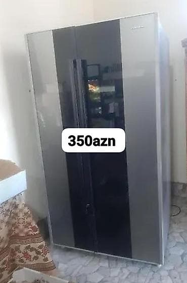 İkiqapılı soyuducu (Side-by-Side tipli görünüş). - Rəng: gümüşü