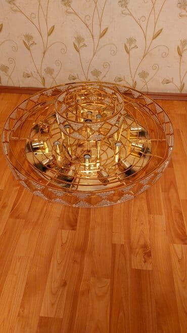 Moskviç: Çılçıraq — 2