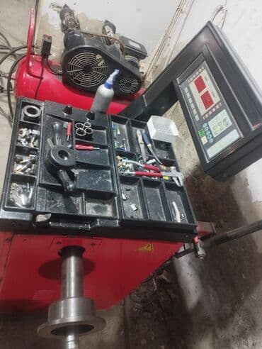 Lexus: Təkər balanslama aparatı – elektron göstəricili, şaquli mil tipli — 2