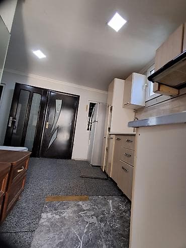 yasamal heyet evi: Yasamal 3 otaqlı, 40 kv. m, Kredit yoxdur, Orta təmir — 2