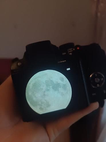 zoom: Nikon P500 kamera. Əsas xüsusiyyətlər: 12.1 MP CMOS sensor 36x optik — 5