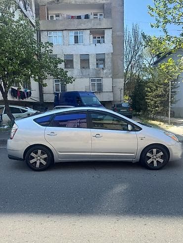 tayota pikap: Toyota Prius: 1.5 l | 2008 il Hetçbek — 2