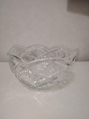 Kəsimli kristal şüşə meyvə/qəlyanaltı qabı - Material: şəffaf, ağır