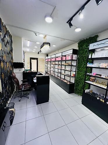 Otaqlar: Xalqlar dostluğunda Laçın ticarət mərkəzinin arxa tərəfində binanın — 7