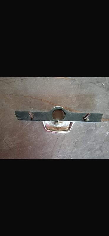 bmw e60 bufer: Məhsul: Avtomobil üçün ön panjur/başlıq emblemi (xrom dekor) Təsvir — 2
