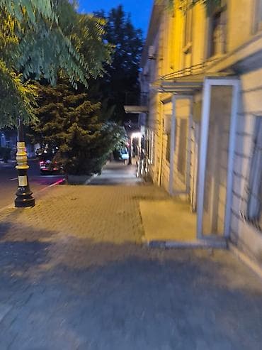 gence mehle evleri: İçeri Şeher Metrosuna 3 deqiqeliy mesafede Tezebey Hamamin Yaninda 1 — 3
