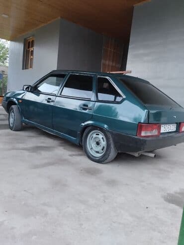 qaz 53 təkərləri: Vaz 2109 hatchback Xüsusiyyətlər: - Kuzov: 5 qapılı hatchback, tünd — 2