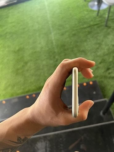 ipone dubay: IPhone 11, 128 ГБ, Белый, Face ID — 3