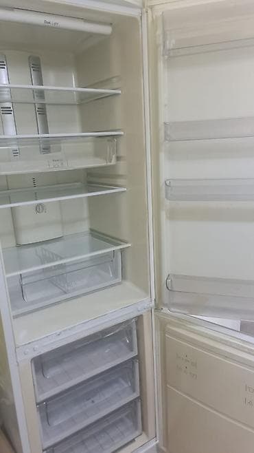 bakcell nomre 099: Soyuducu Hotpoint nofrost 290 Azn.Tam işləkdir evdən satışdır.Ünvan — 3
