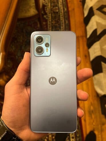 радиостанция motorola: Motorola Moto G13, цвет - Серебристый, Сенсорный — 2